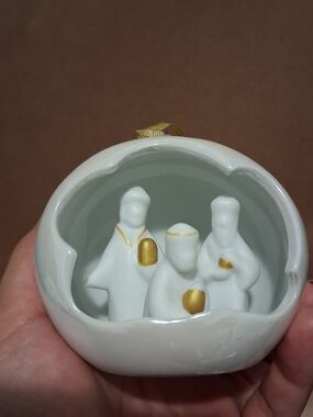 White Ceramic Nativity Ornament with Gold Accents Appletree Design